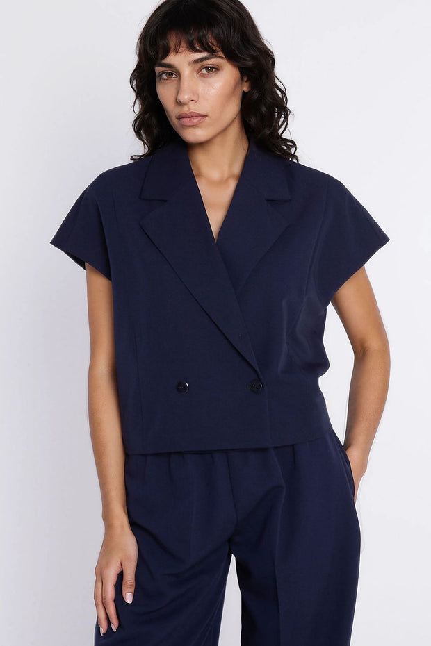 Lyséane – Veste courte structurée Nife