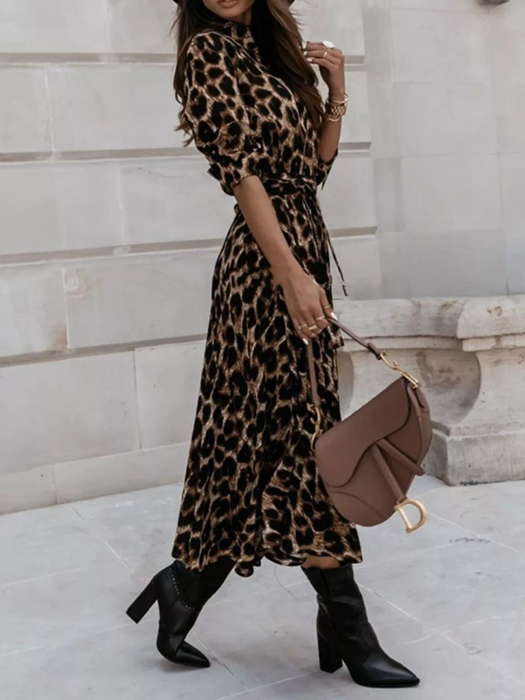 Robe midi Léa léopard – photo produit 9