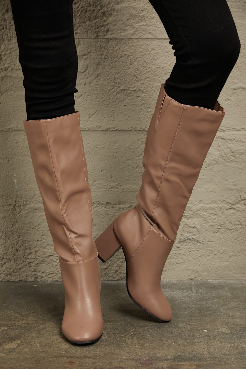 Bottes hautes Romy à talon carré – photo produit 3