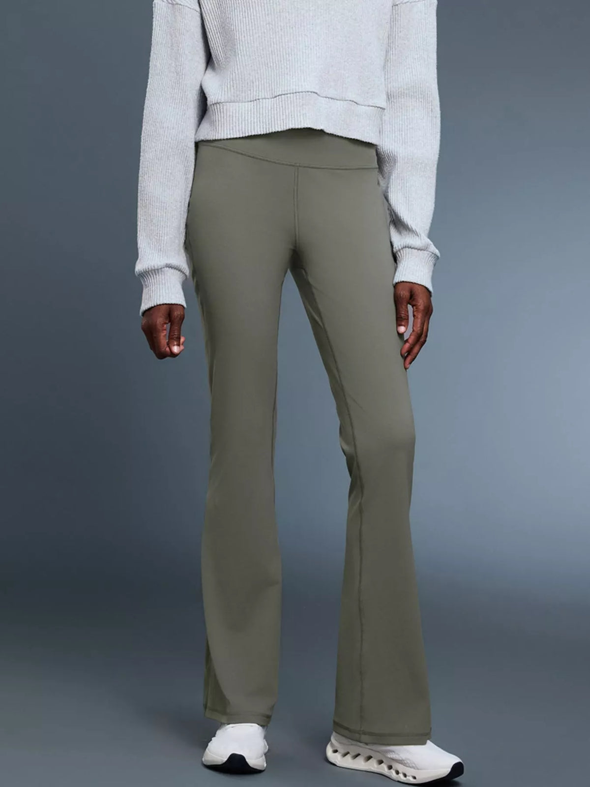 Pantalon Méryl – de sport flare taille haute – photo produit 7