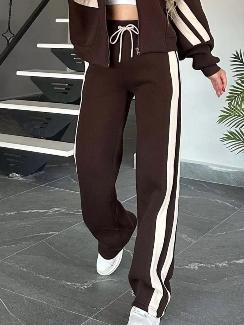 Ensemble Lina zippé grande taille – photo produit 9