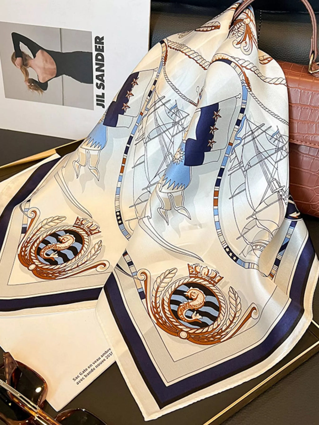 Foulard Marina en soie – photo produit 3