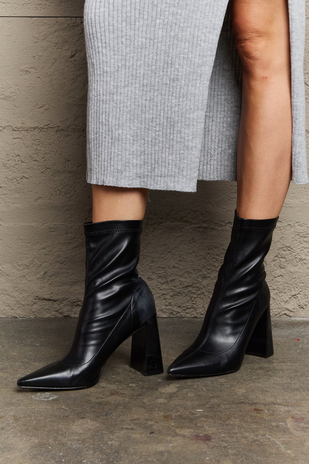 Bottines Stacy chaussettes – photo produit 2