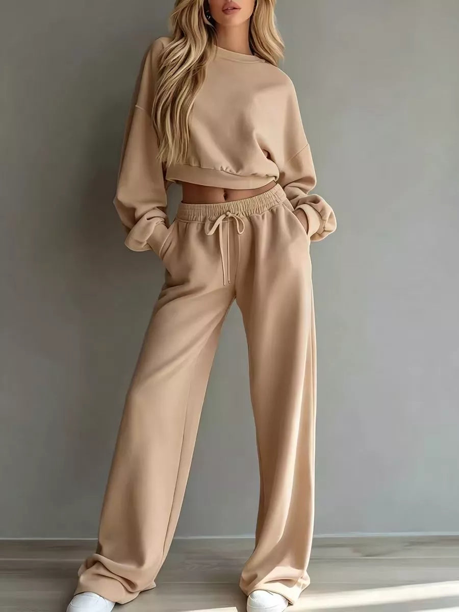 Ensemble sweat court col rond et pantalon large – photo produit 13
