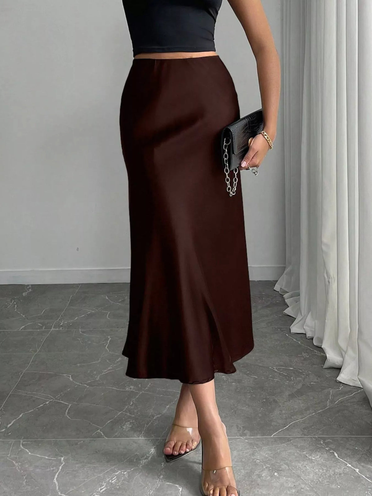 Jupe Inaya midi satinée – photo produit 8