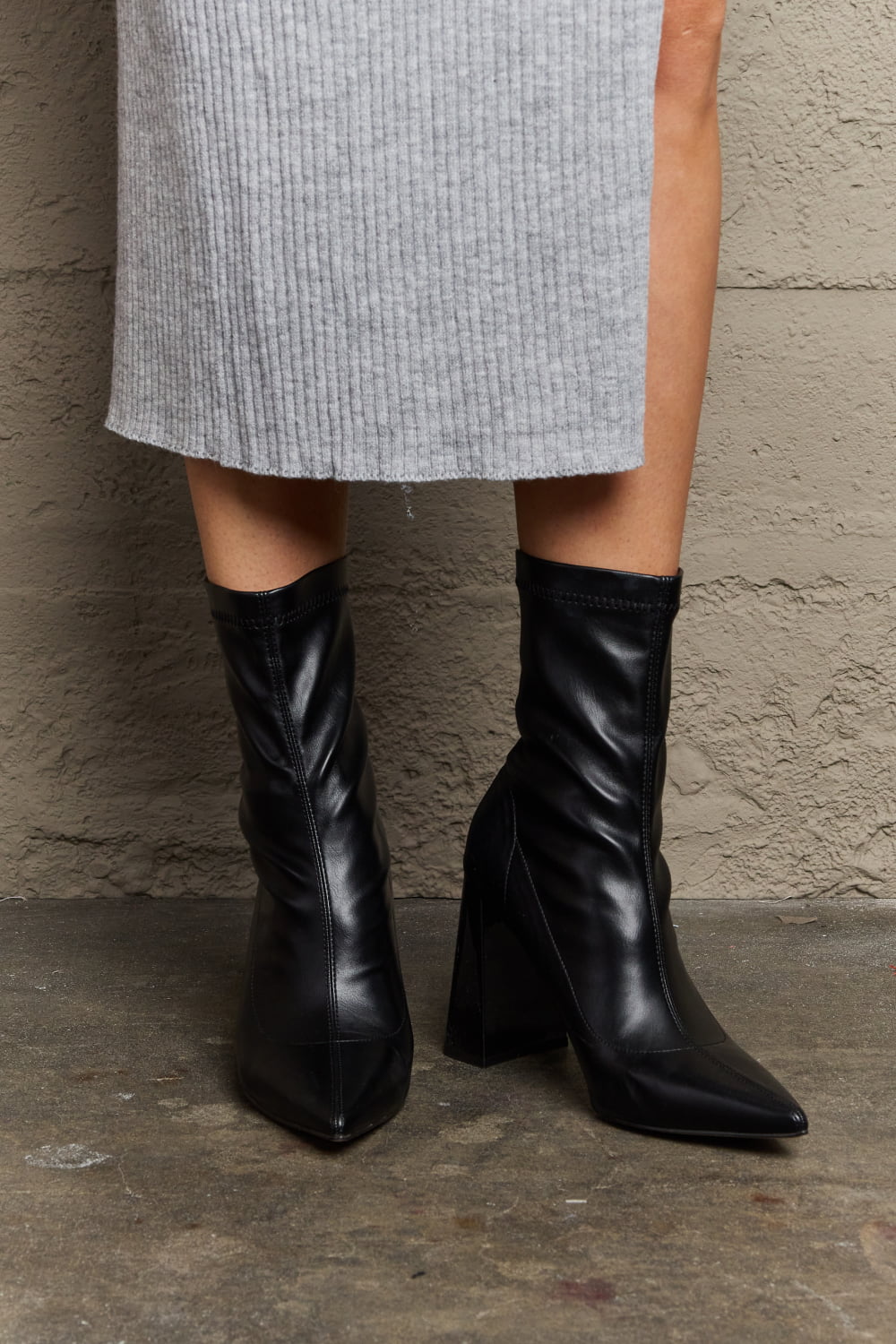 Bottines Stacy chaussettes – photo produit 1