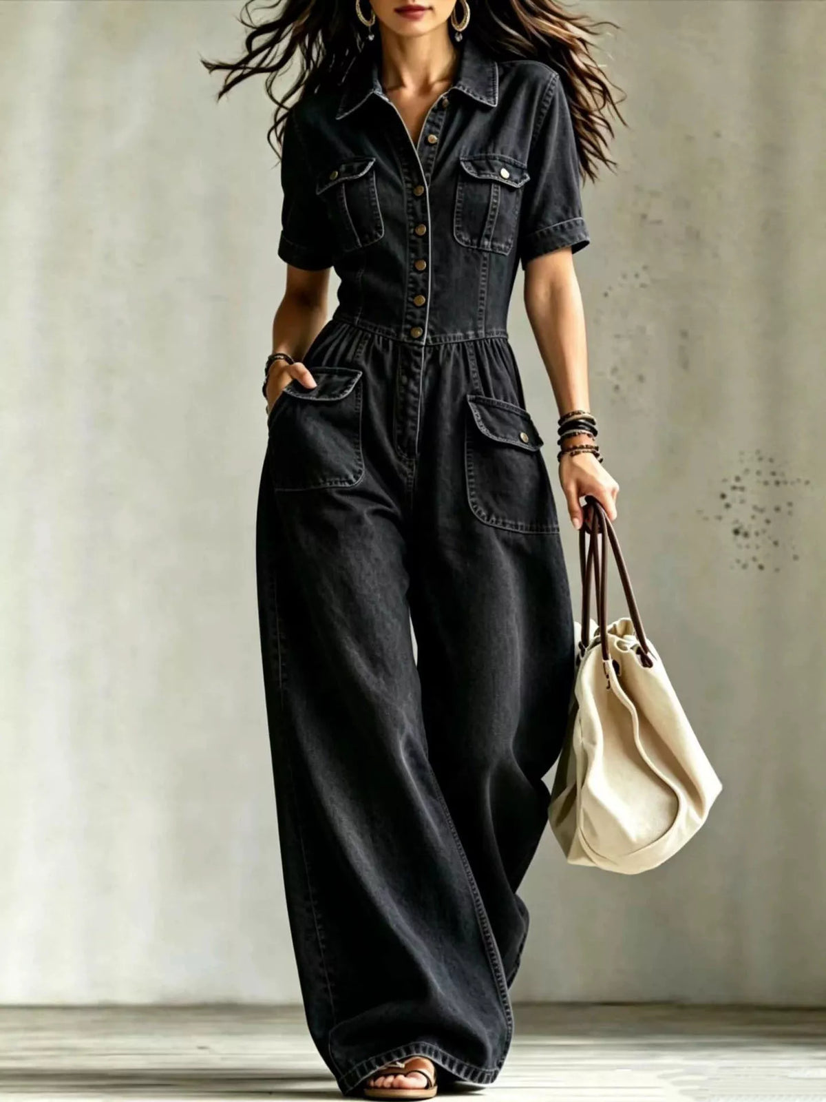 Combinaison Eva en jean à poches poitrine grande taille – photo produit 3