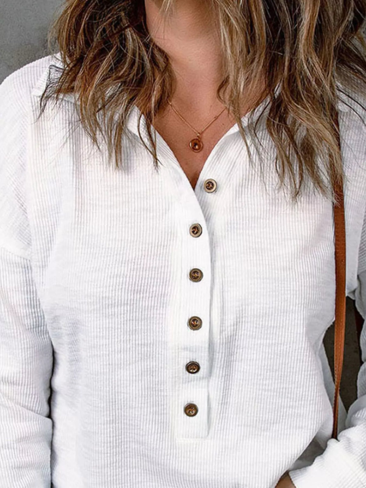 Top Mila à boutons grande taille – photo produit 5