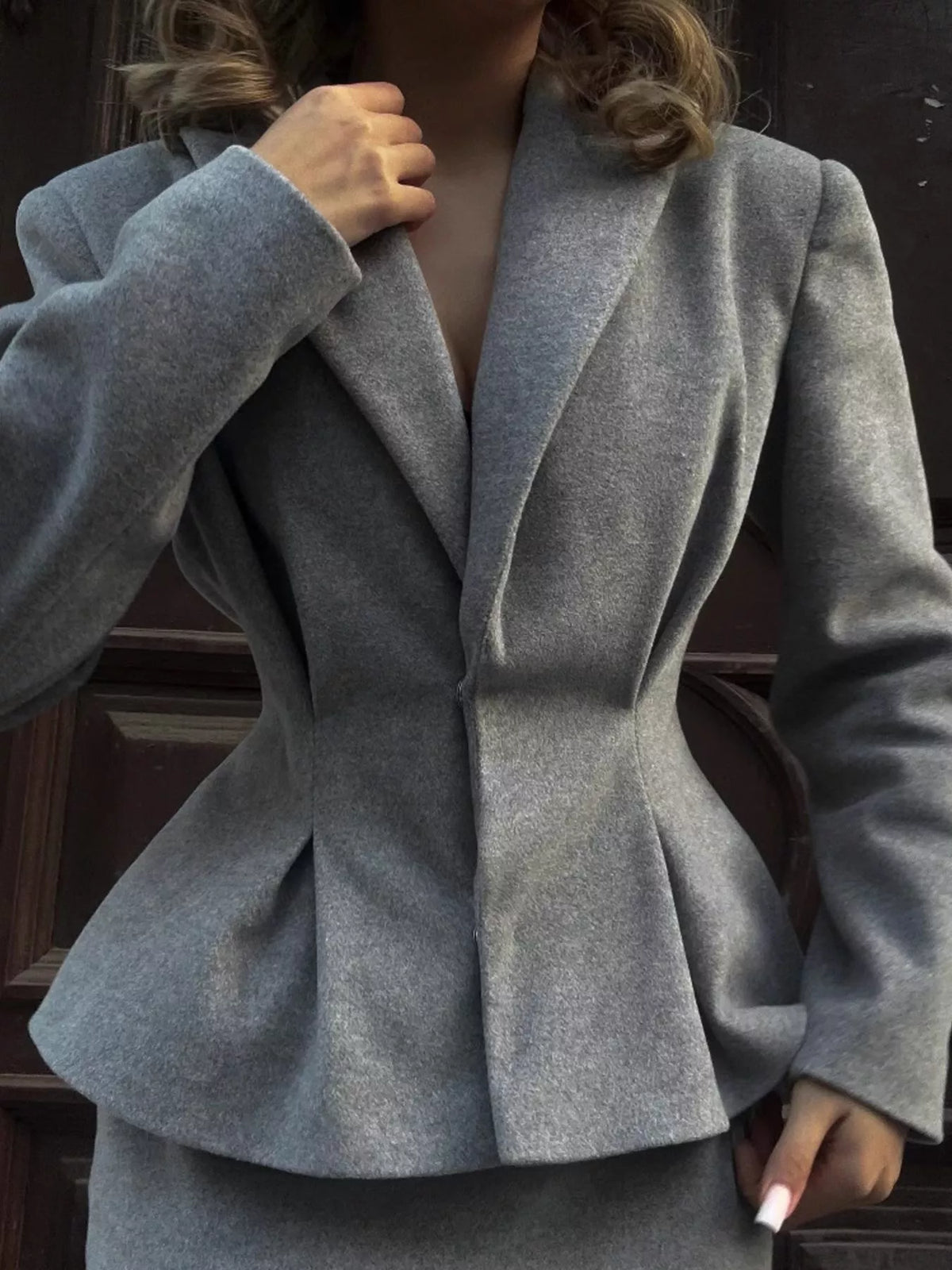 Ensemble Giulia blazer péplum et jupe – photo produit 5
