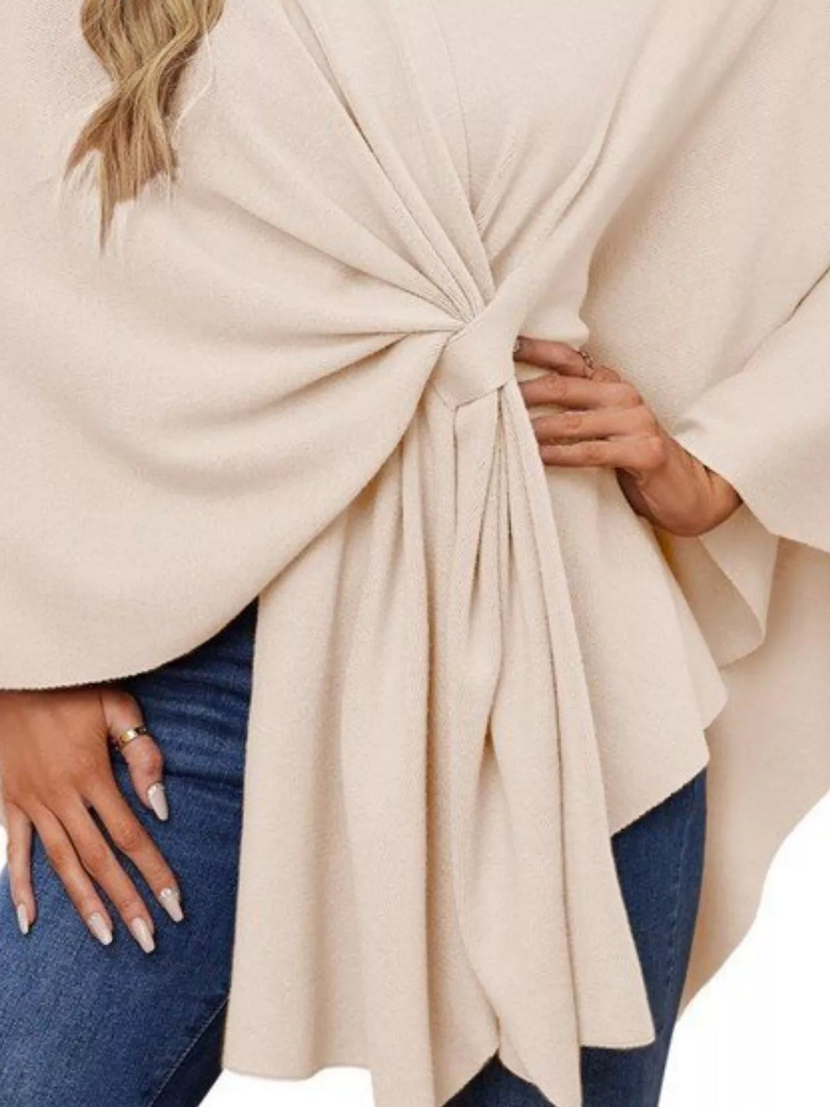 Top Iléana – cape en maille à nouer devant – photo produit 3