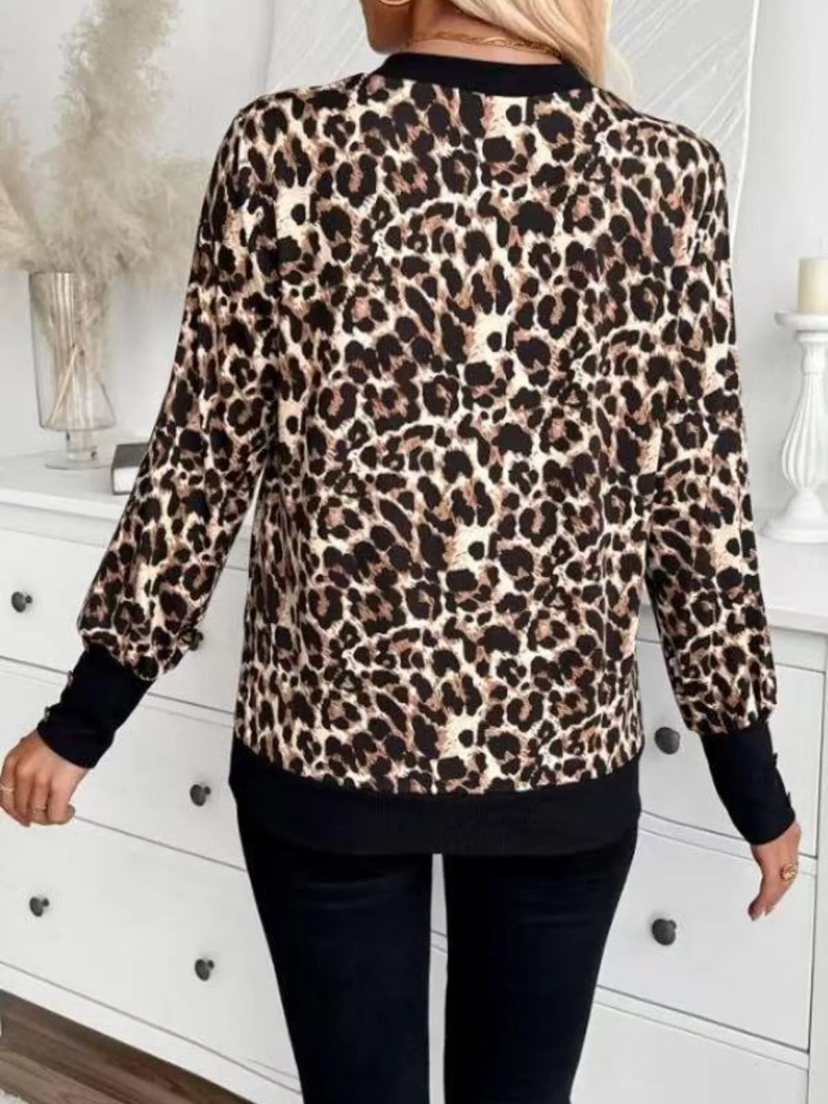 T-shirt Shamara col V – photo produit 4