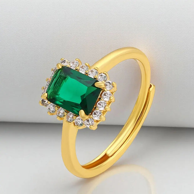 Ebba – Bague CZ vert olive, finition or 24K