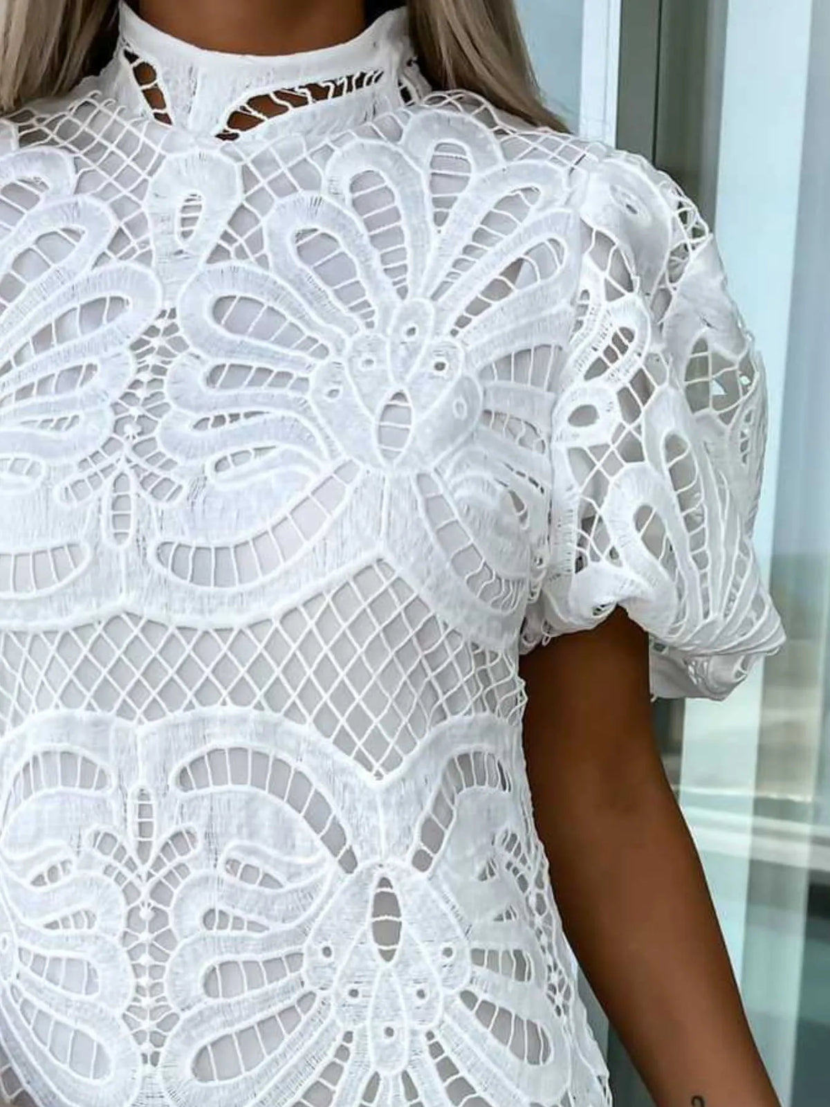 Robe Jade en dentelle – photo produit 3