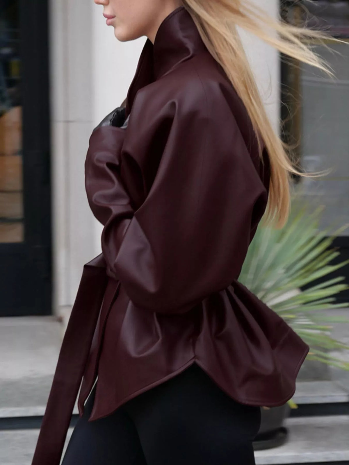 Veste Nina ceinturée effet cuir – photo produit 6