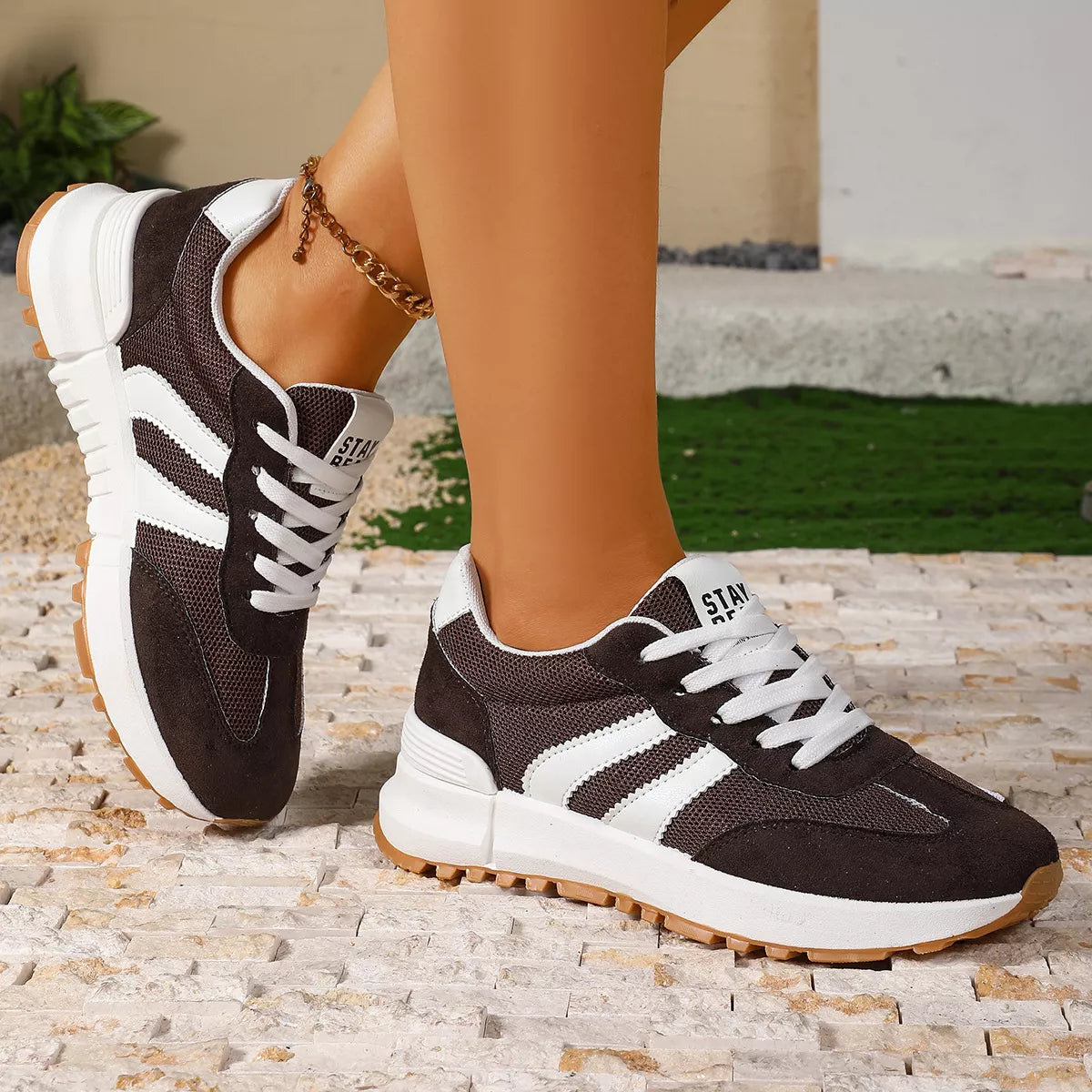 Baskets Tess en daim – photo produit 2