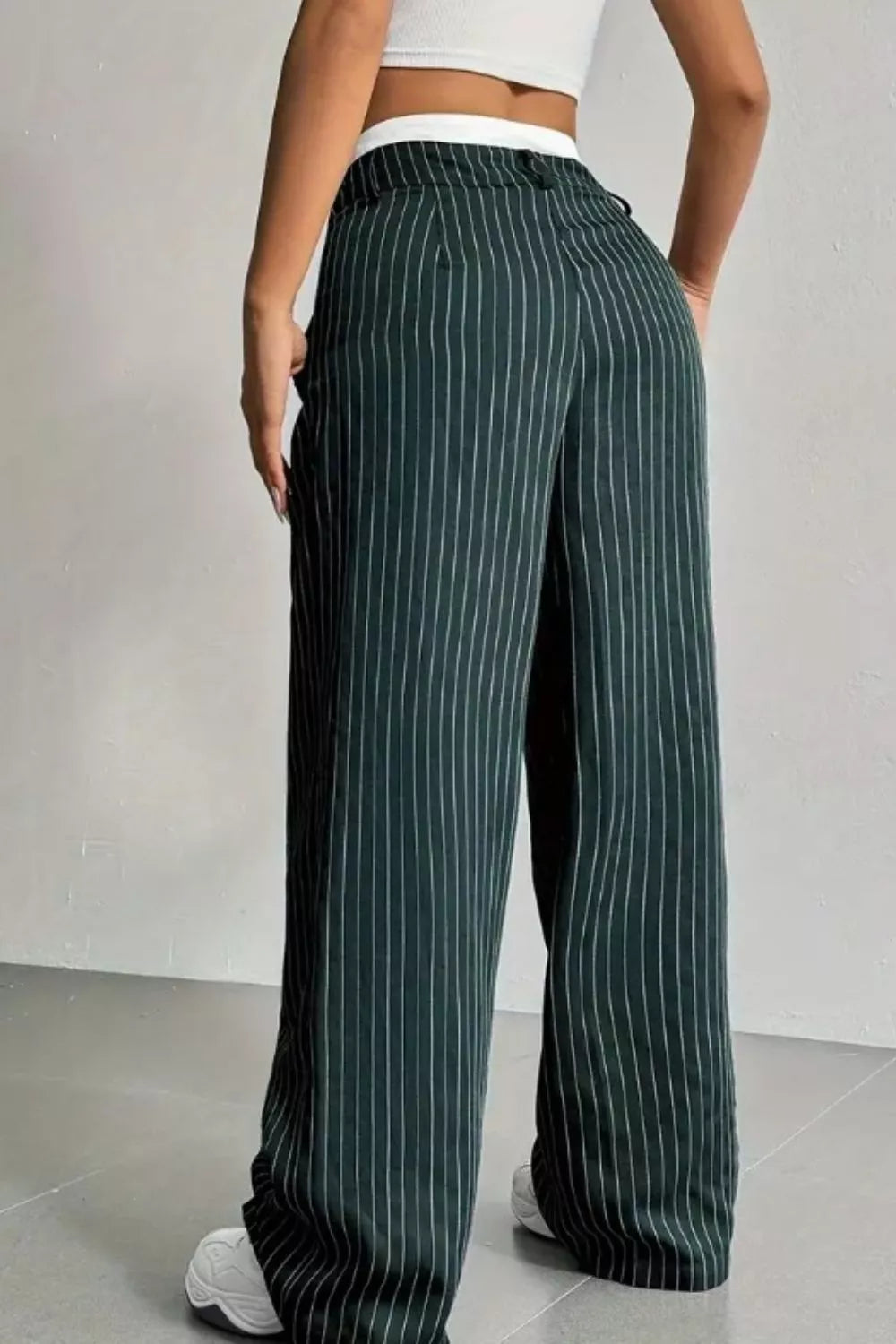 Pantalon Inès à fines rayures – photo produit 4