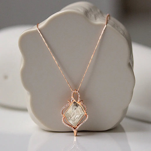 Malin – Collier cristal vert, finition or rose 14K