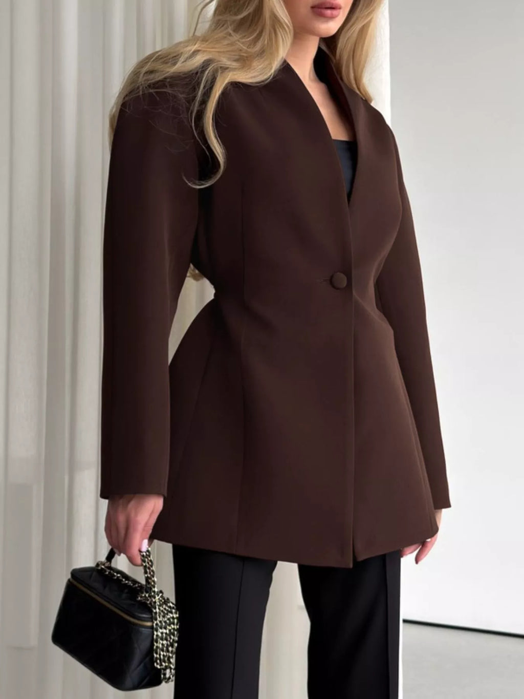 Blazer Adélise – un bouton manches longues – photo produit 10