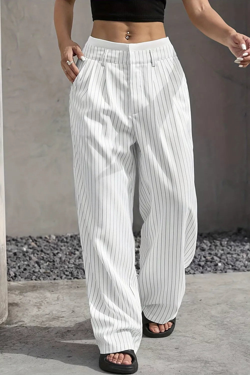 Pantalon Inès à fines rayures – photo produit 8