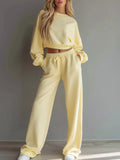 Ensemble sweat court col rond et pantalon large – photo produit 1
