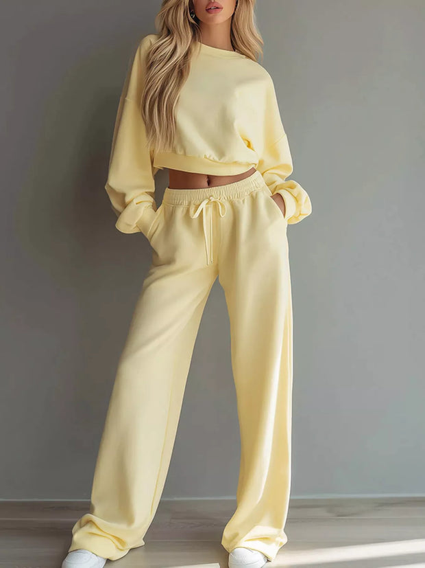 Cropped round-neck sweatshirt and wide-leg trousers set