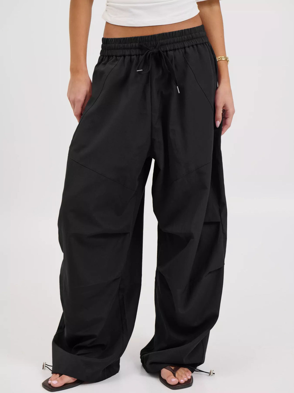 Pantalon Délia – large à cordon de taille – photo produit 6