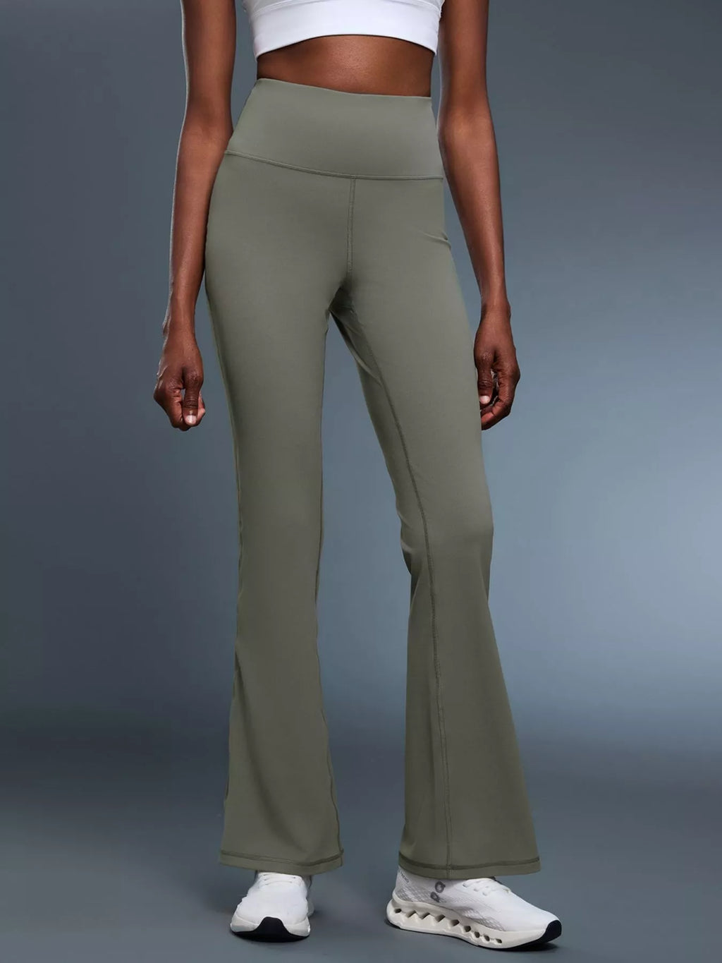 Pantalon Méryl – de sport flare taille haute – photo produit 8