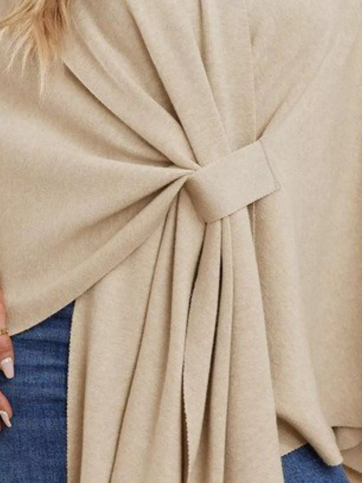 Top Iléana – cape en maille à nouer devant – photo produit 6
