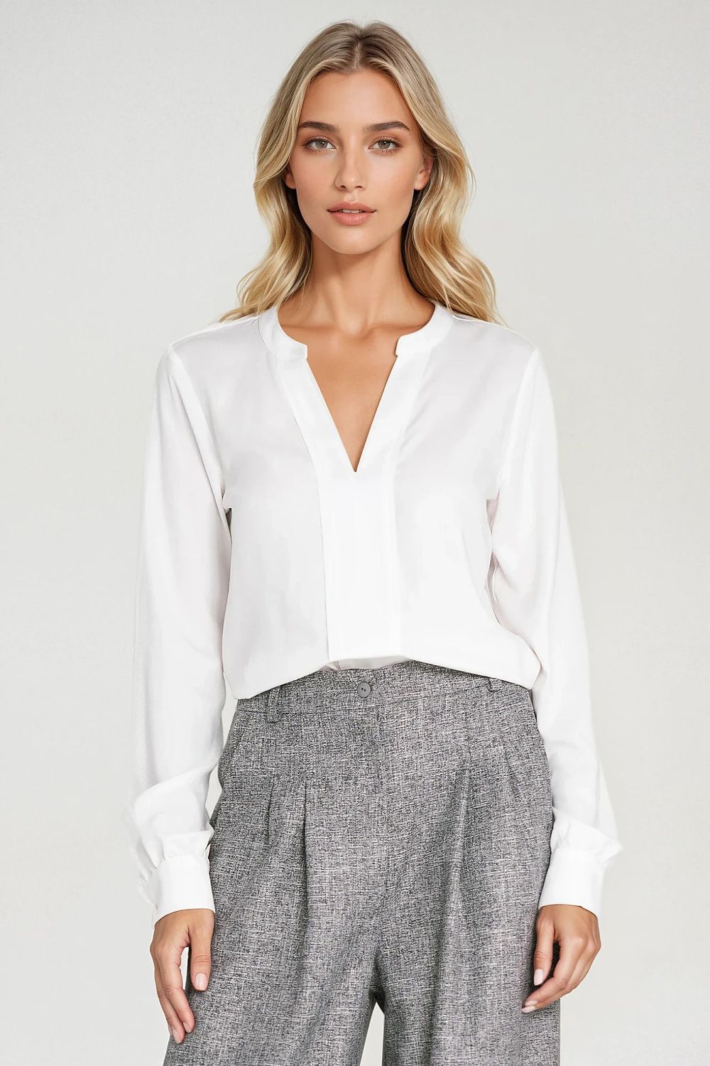  Blouse model 217582 Nife 
