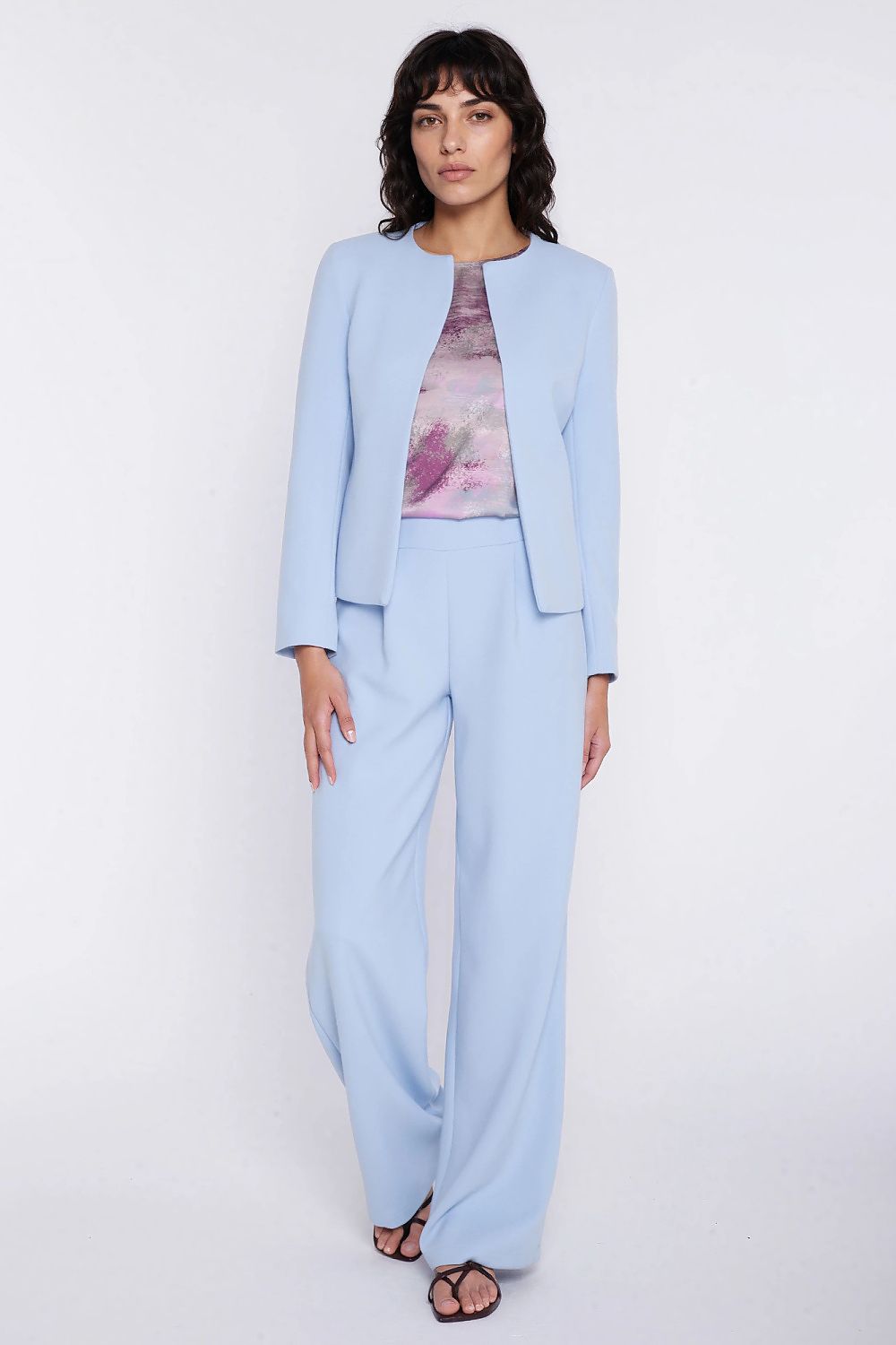  Women trousers model 225823 Nife 