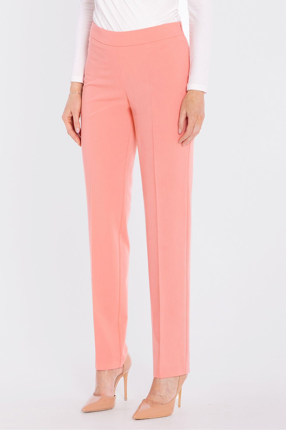  Women trousers model 227759 Stylove 