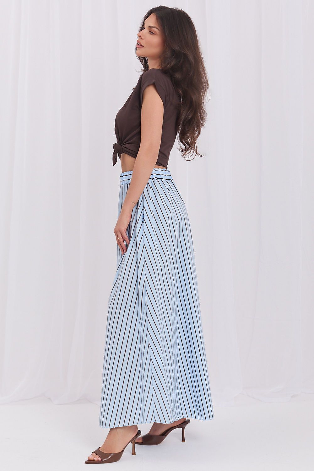 Jupe Liorane midi rayée bleue – Nolyah Paris