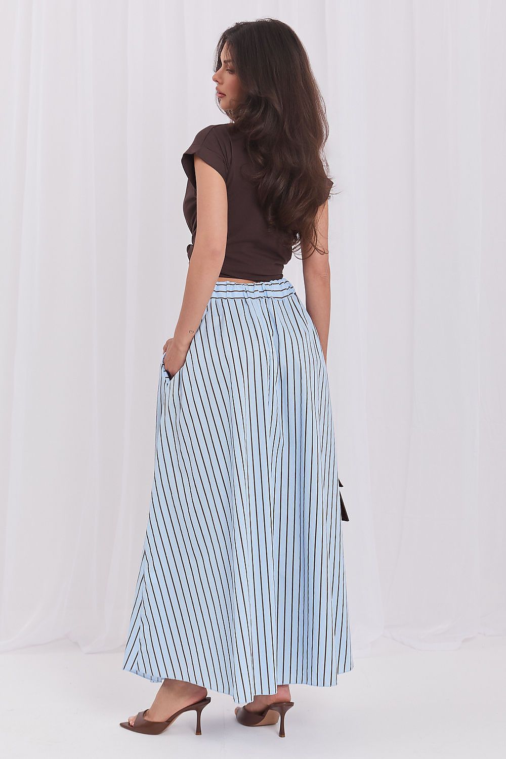 Jupe Liorane midi rayée bleue – Nolyah Paris