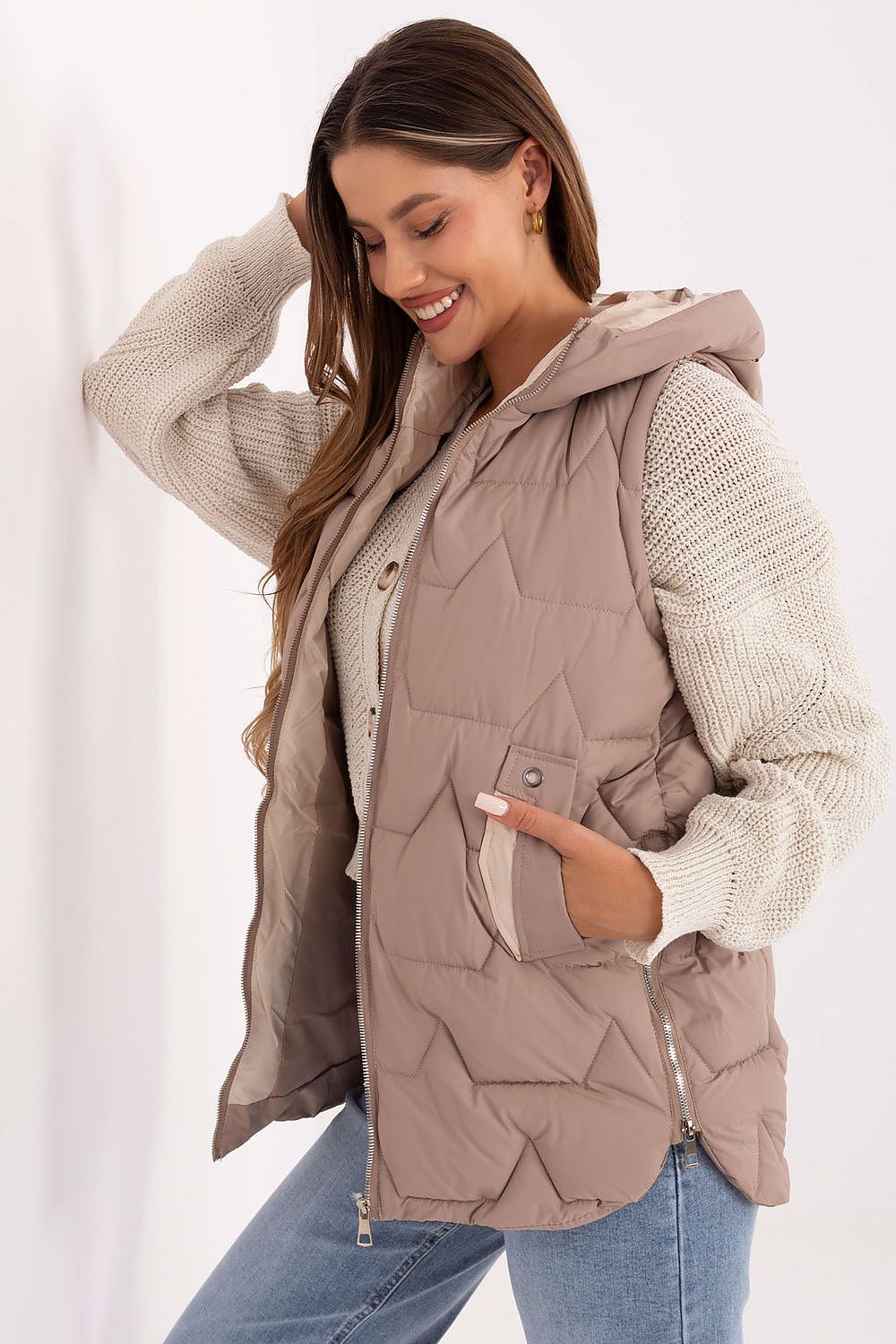 Gilet matelassé à capuche – photo produit 5