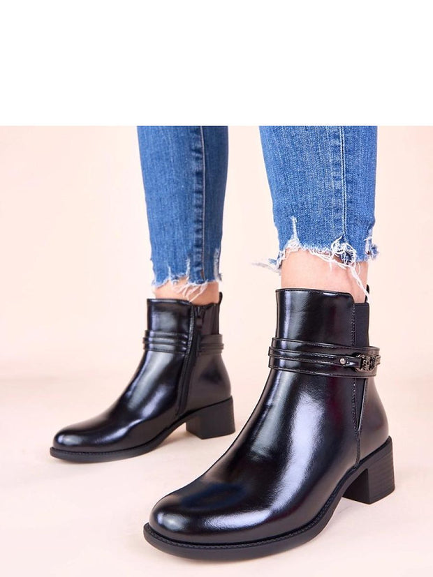 Lilua Black Block-Heel Ankle Boots