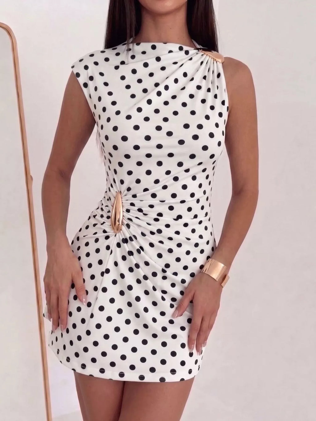 Robe courte Naïa asymétrique – photo produit 9