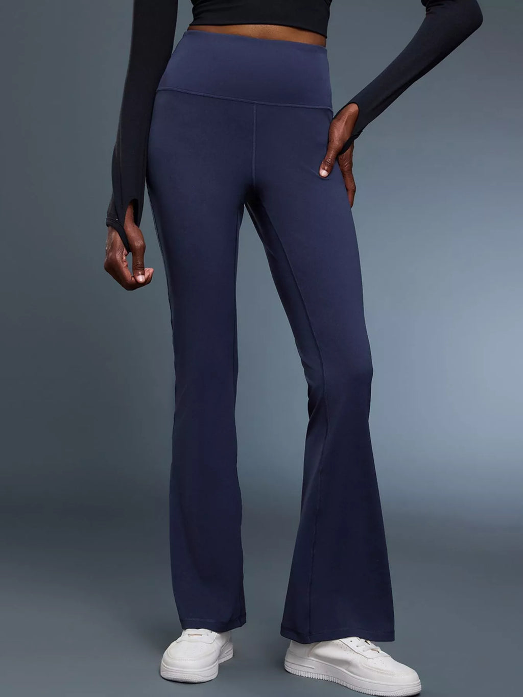 Pantalon Méryl – de sport flare taille haute – photo produit 5
