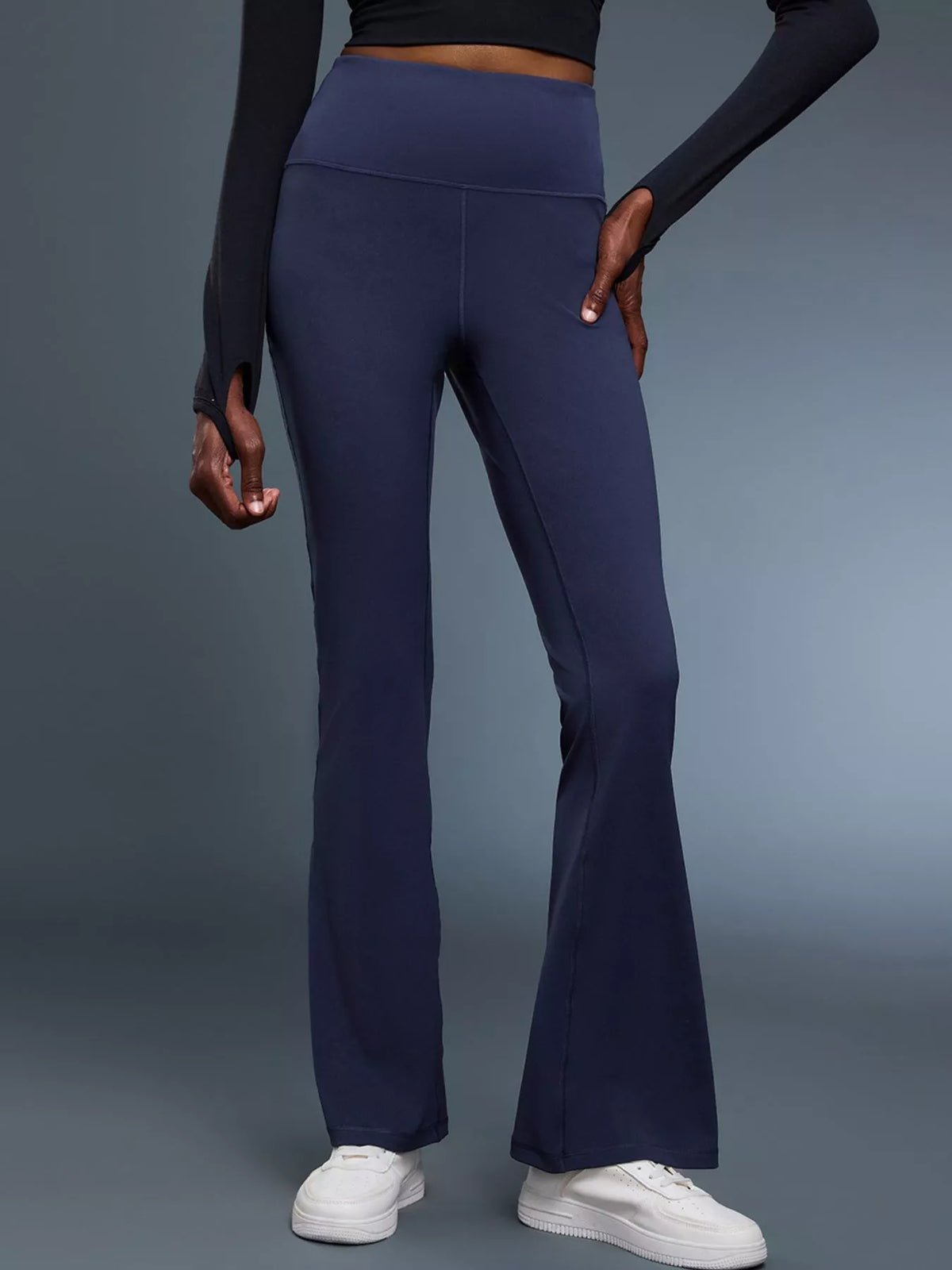 Pantalon Méryl – de sport flare taille haute – photo produit 5
