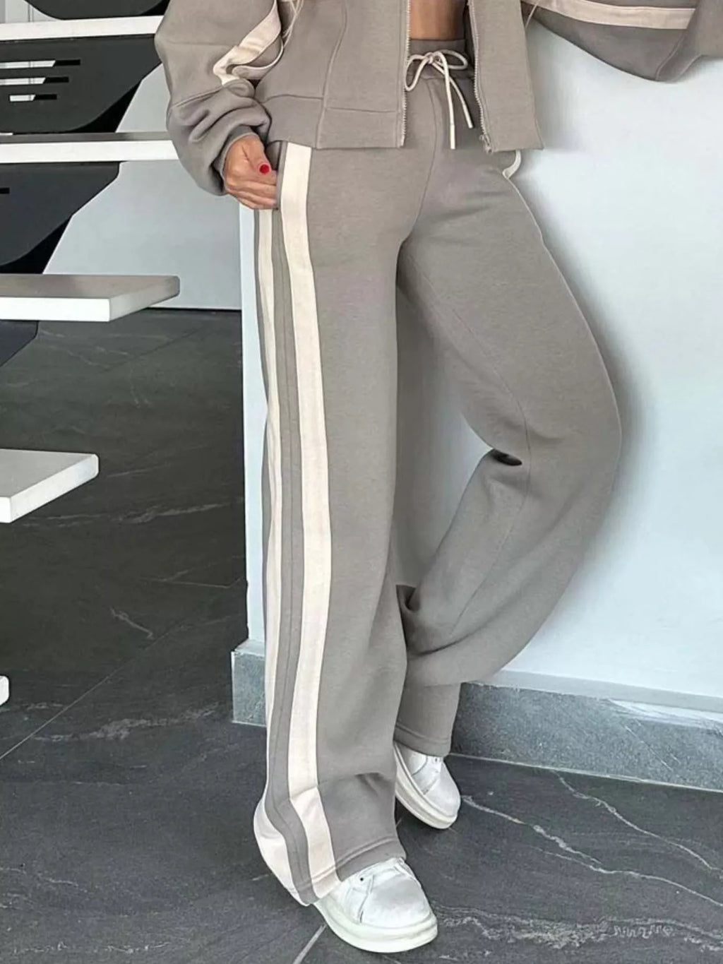 Ensemble Lina zippé grande taille – photo produit 6
