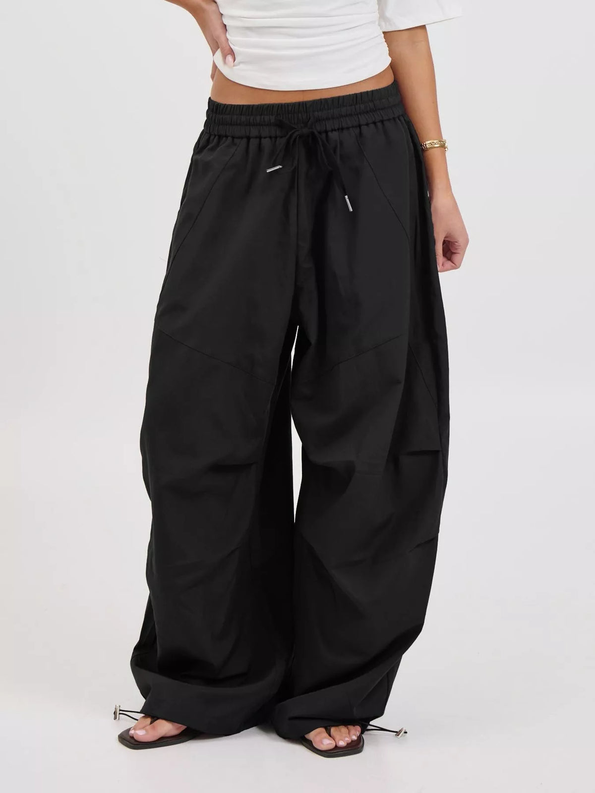 Pantalon Délia – large à cordon de taille – photo produit 7