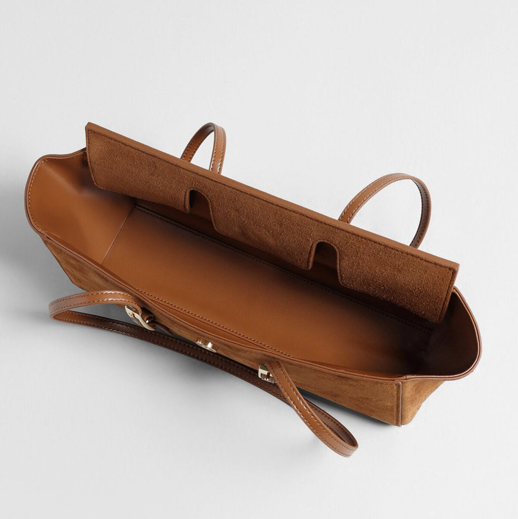Sac Dalila en daim à poches boucles – photo produit 4